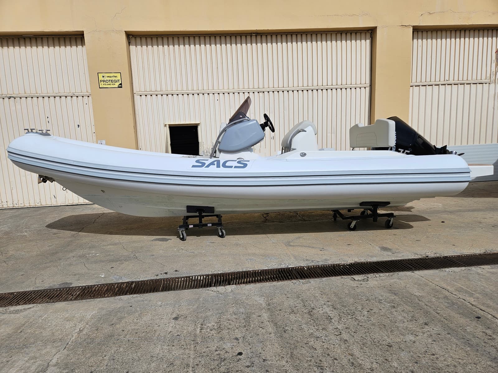 sacs strider 700 - Barcos en venta