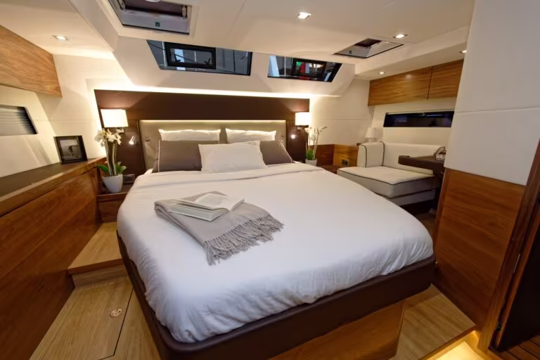 Descubre el Amel 50: El Velero Bluewater Definitivo para tus Aventuras en Alta Mar
